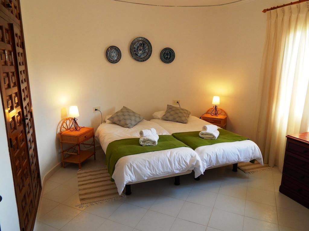 Villa Carfax Orba Esterno foto